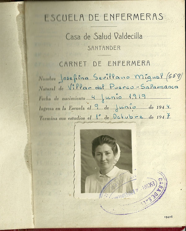 Josefina Sevillano: Carnet de Enfermera de Valdecilla