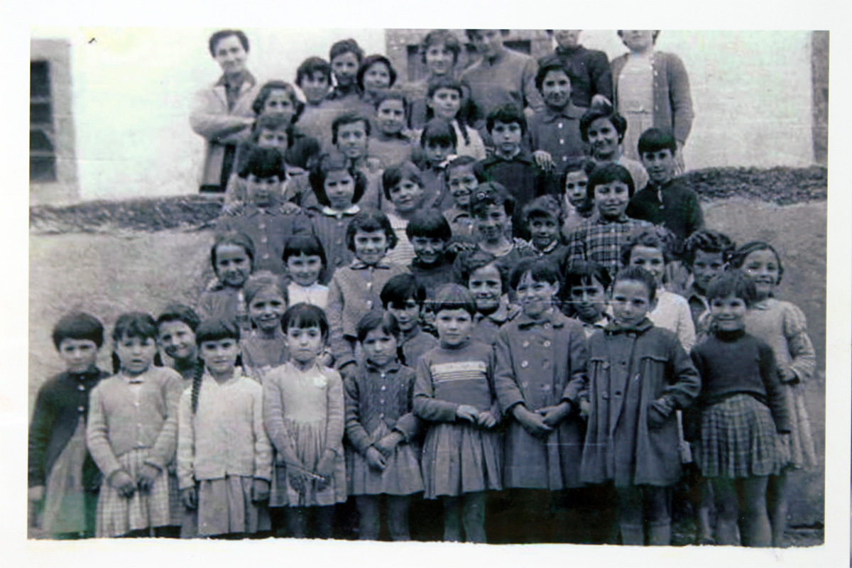 Alameda de Gardón: alumnas en 1960