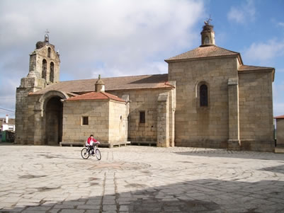 Iglesia de Villar de la Yegua